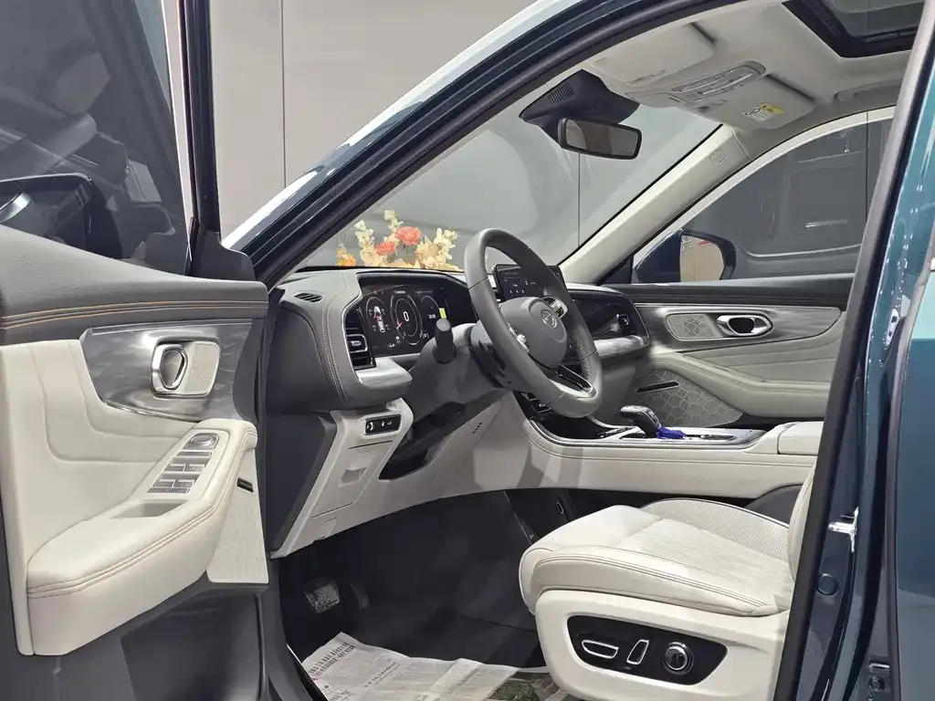 GAC Motor Trumpchi GS8 — фото 7