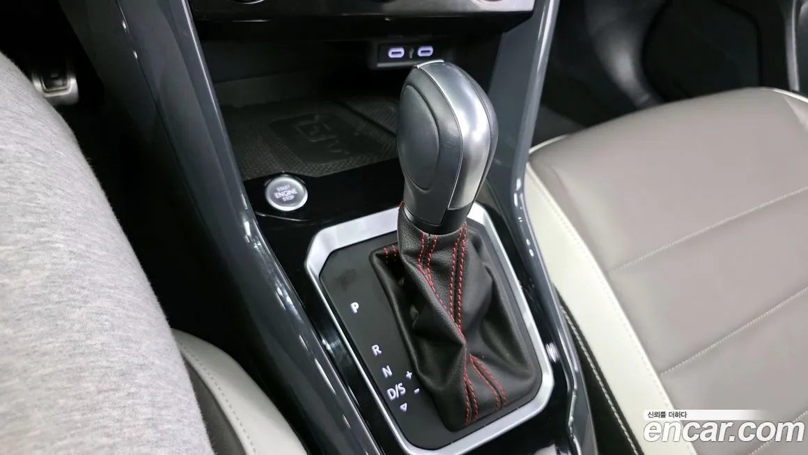 Volkswagen T-Roc 2021 из KR, фото 10