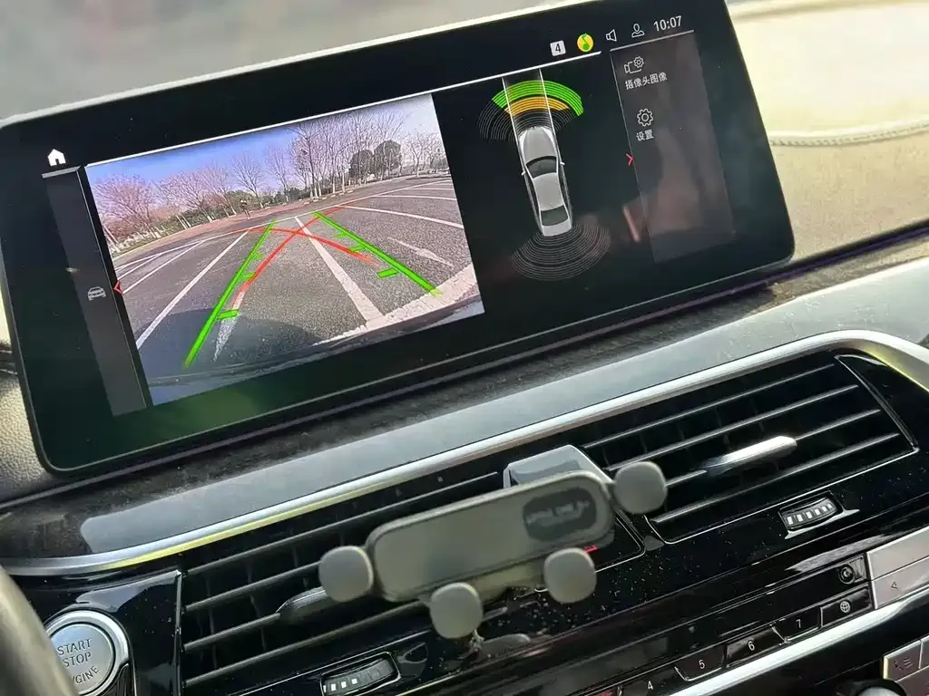 BMW 5 Series 2024 из CN, фото 7