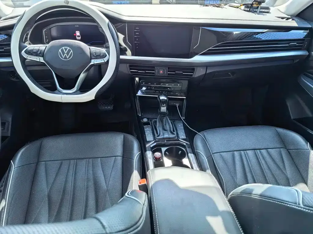 Volkswagen Passat — фото 5