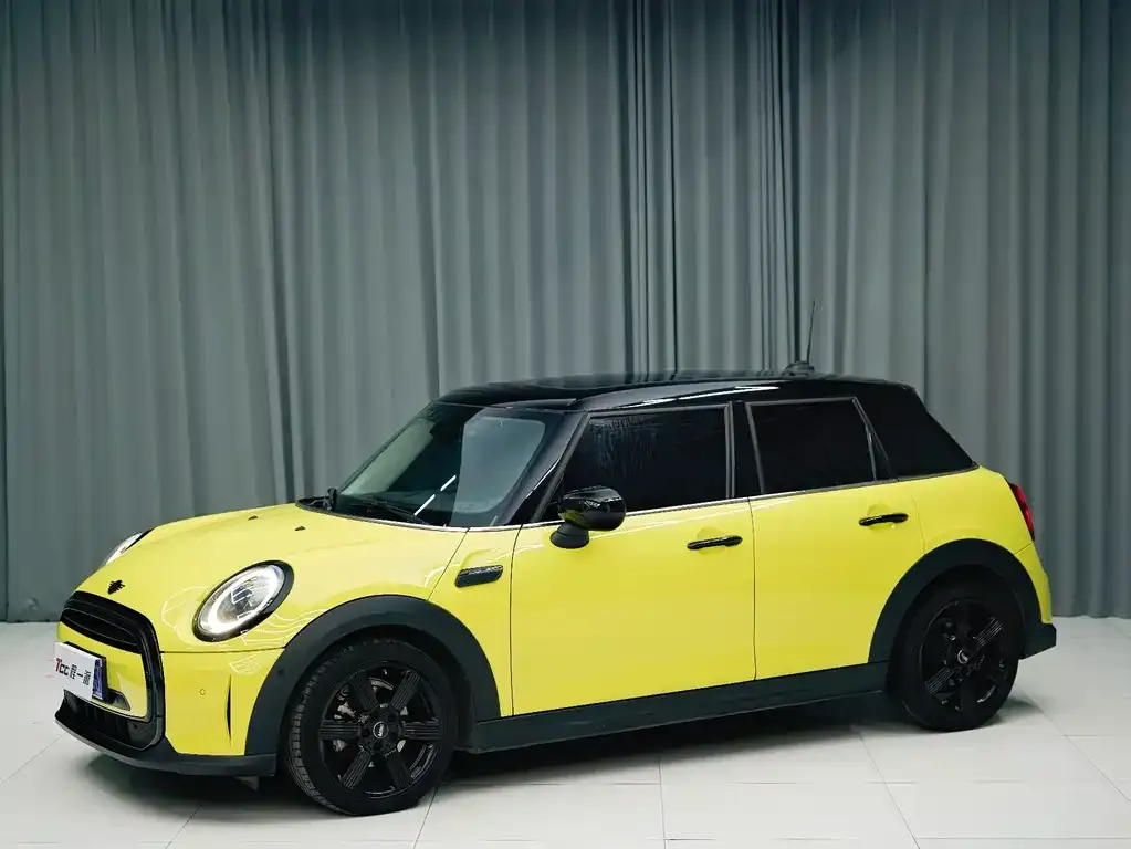 MINI Cooper (3-door) 2022 из CN, фото 1