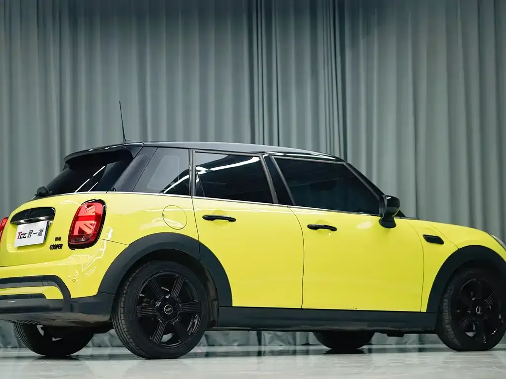 MINI Cooper (3-door) 2022 из CN, фото 9