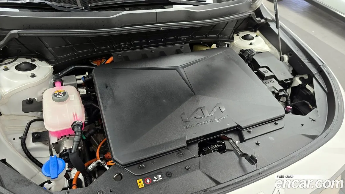 Kia Niro 2023 из KR, фото 10