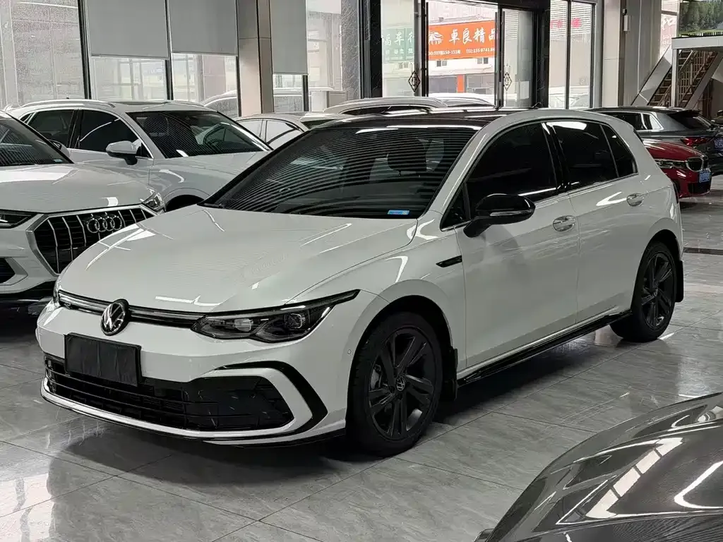 Volkswagen Golf 2022 из CN, фото 1