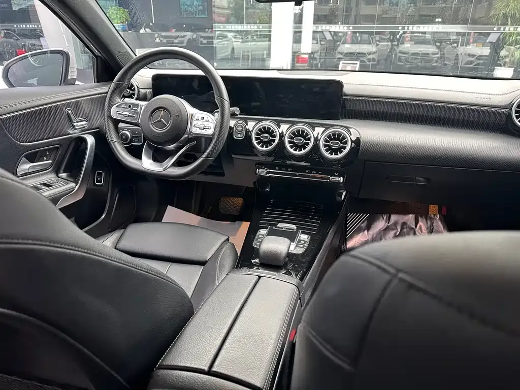 Mercedes-Benz A-Class 2022 из CN, фото 4