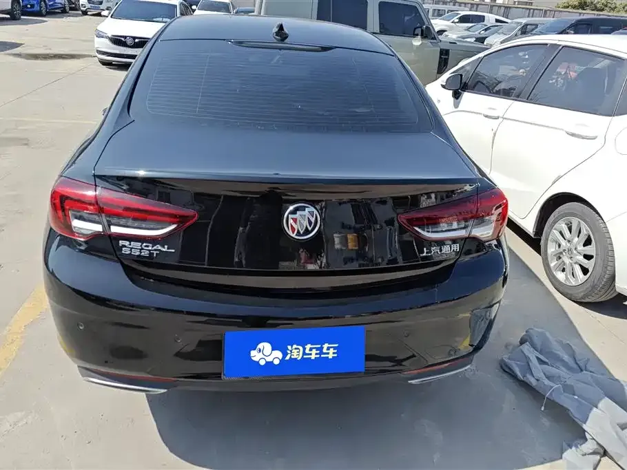 Buick Regal 2023 из CN, фото 3