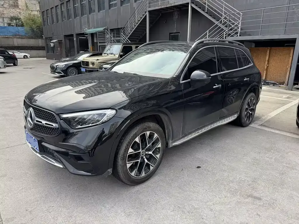 Mercedes-Benz GLC — фото 1