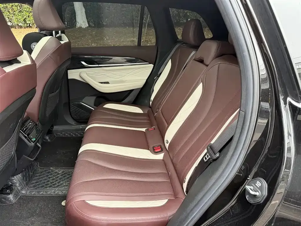 Geely Xingyue L 2023 из CN, фото 8