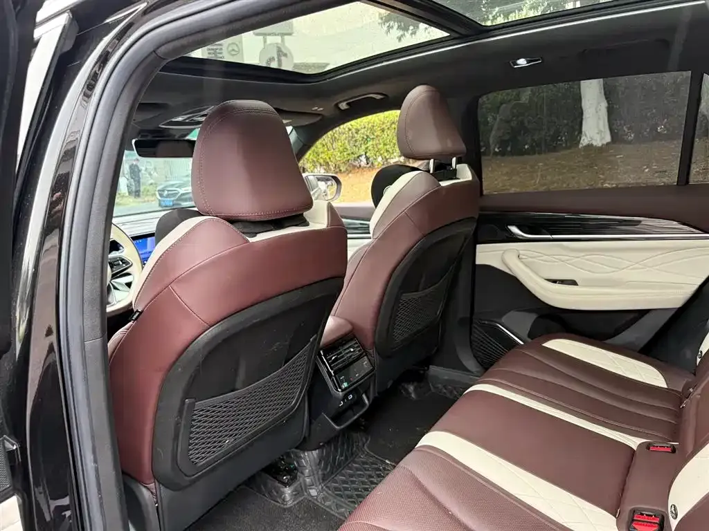 Geely Xingyue L 2023 из CN, фото 10