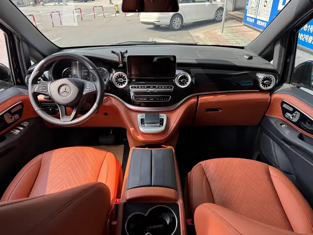 Mercedes-Benz Vito 2023 из CN, фото 4
