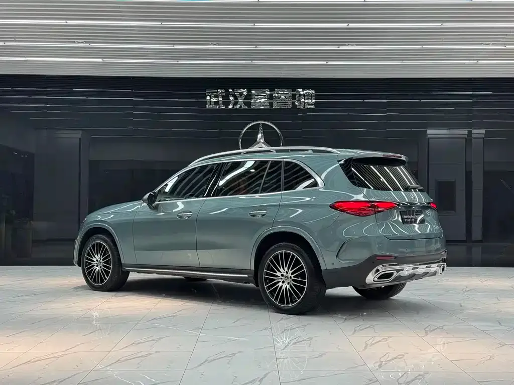 Mercedes-Benz GLC — фото 6