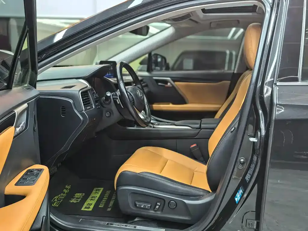 Lexus RX 2021 из CN, фото 8