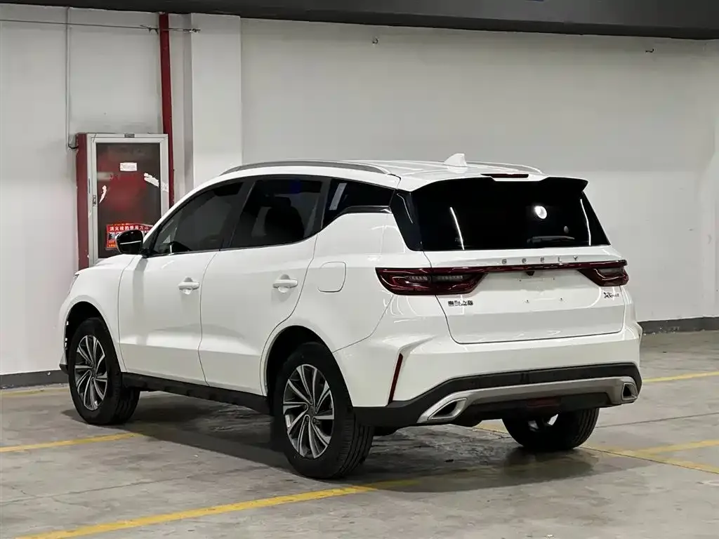 Geely Vision X6 — фото 7
