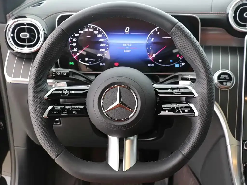 Mercedes-Benz GLC — фото 5