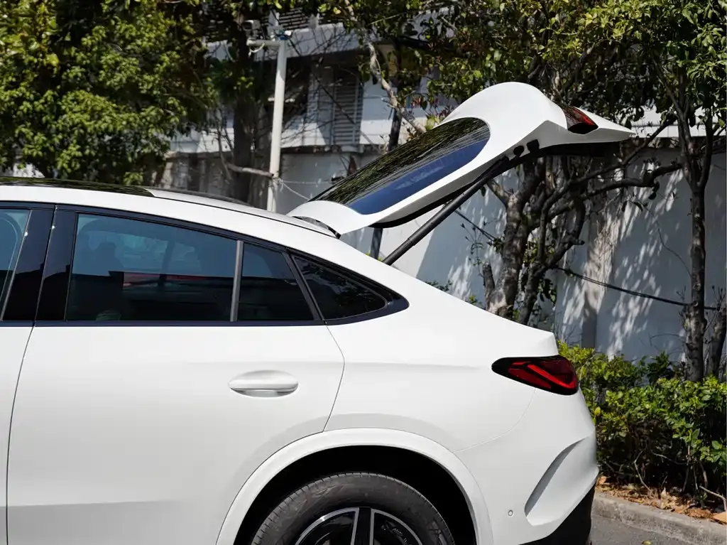 Mercedes-Benz GLC Coupe — фото 10