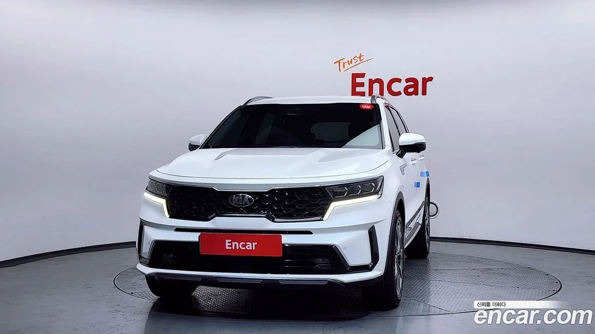 Kia Sorento — фото 5