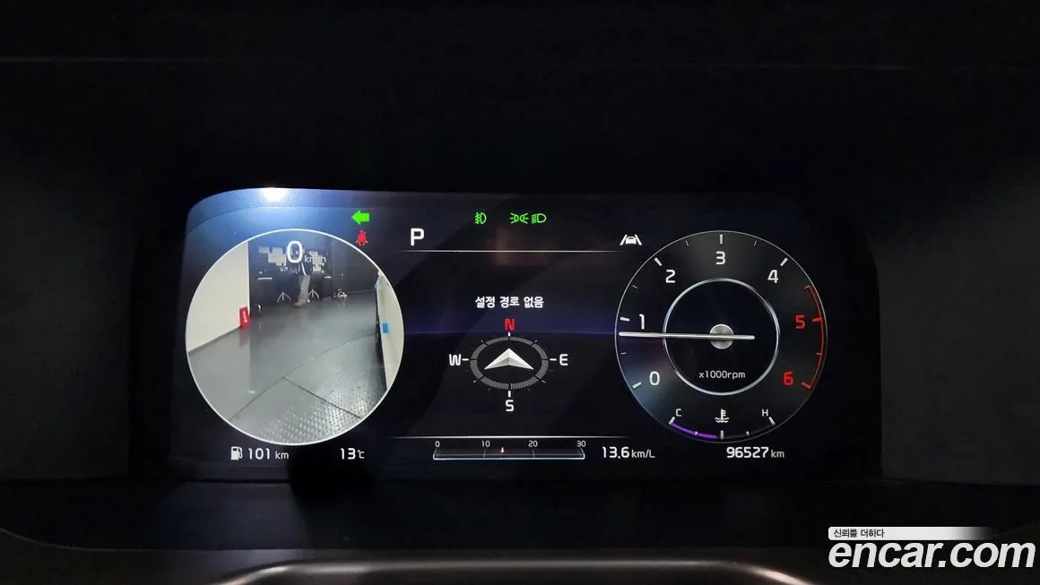 Kia Sorento — фото 10