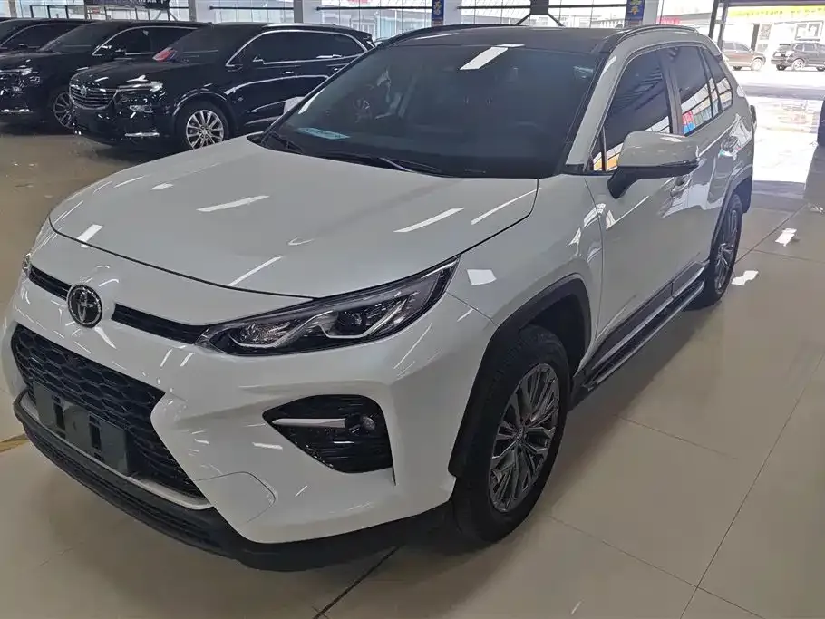 Toyota Wildlander — фото 1