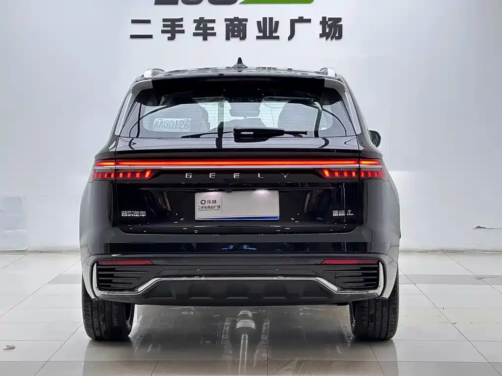 Geely Xingyue L — фото 2