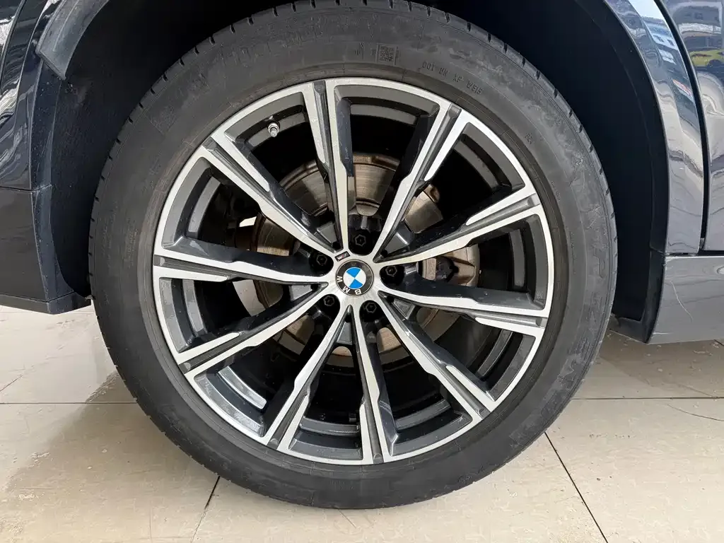 BMW X5 (Import) — фото 4