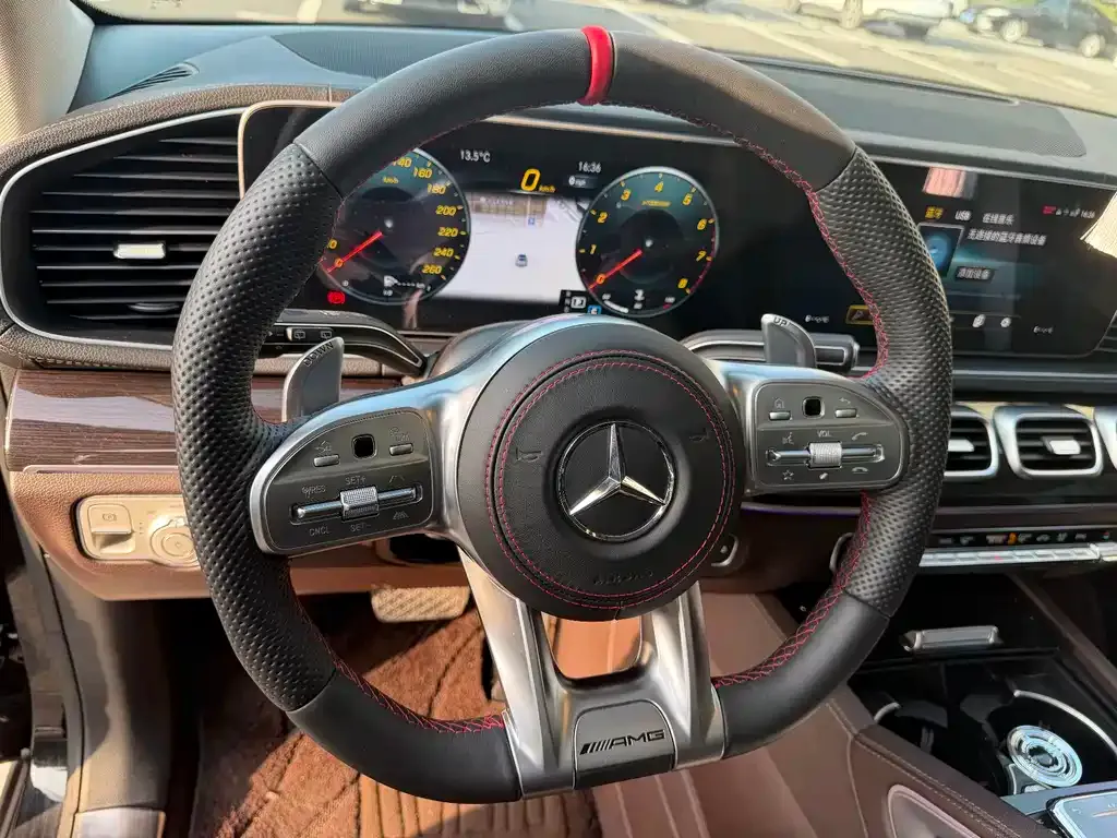 Mercedes-Benz GLE — фото 2