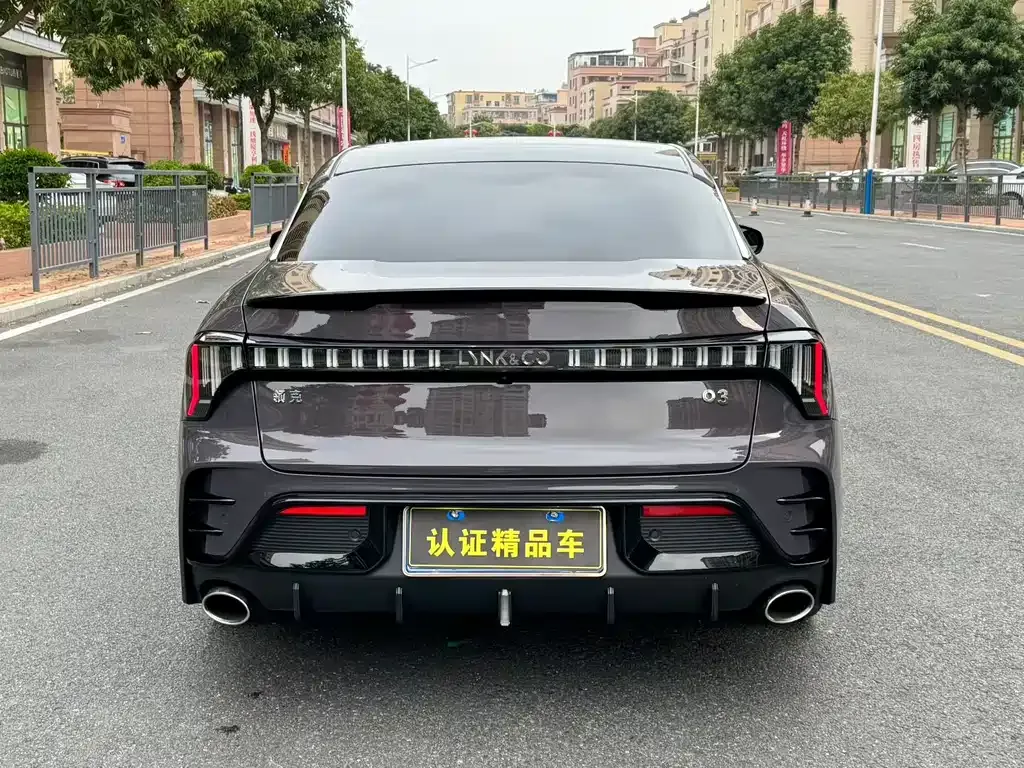 Lynk & Co 03 2025 из CN, фото 4