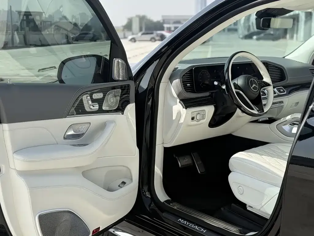 Mercedes-Benz GLS 2024 из CN, фото 7