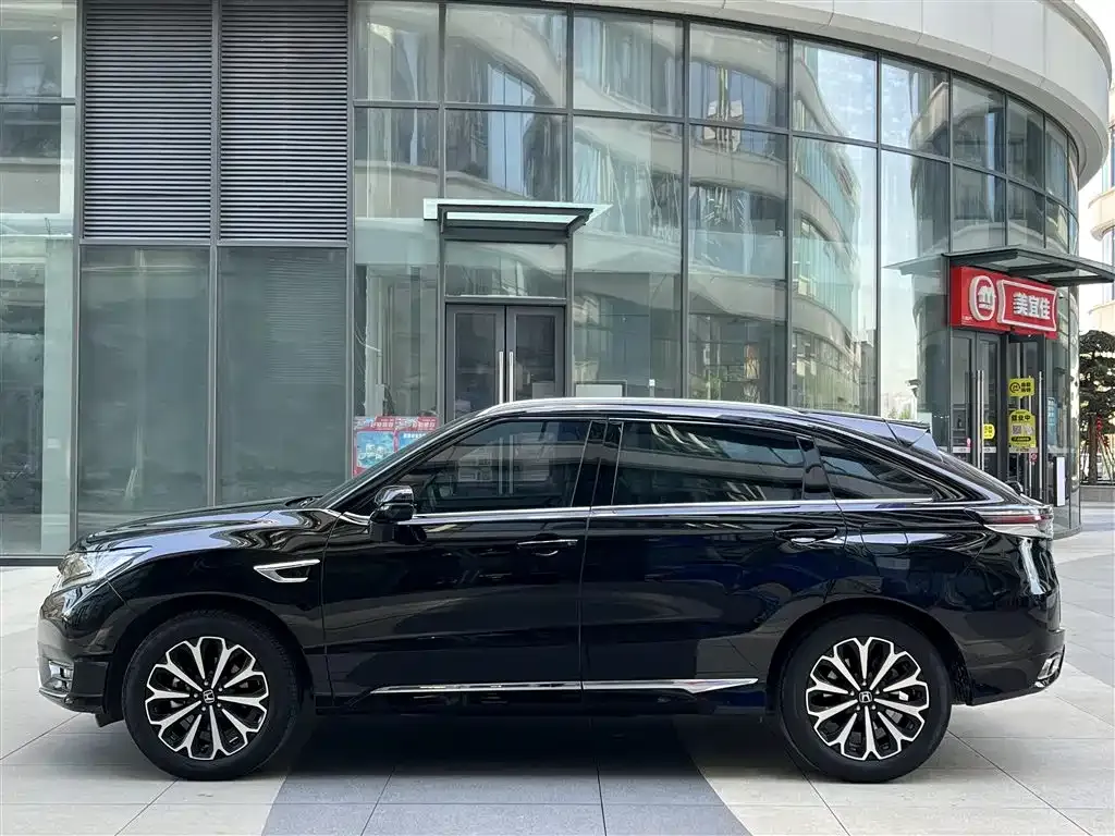 Honda UR-V — фото 3