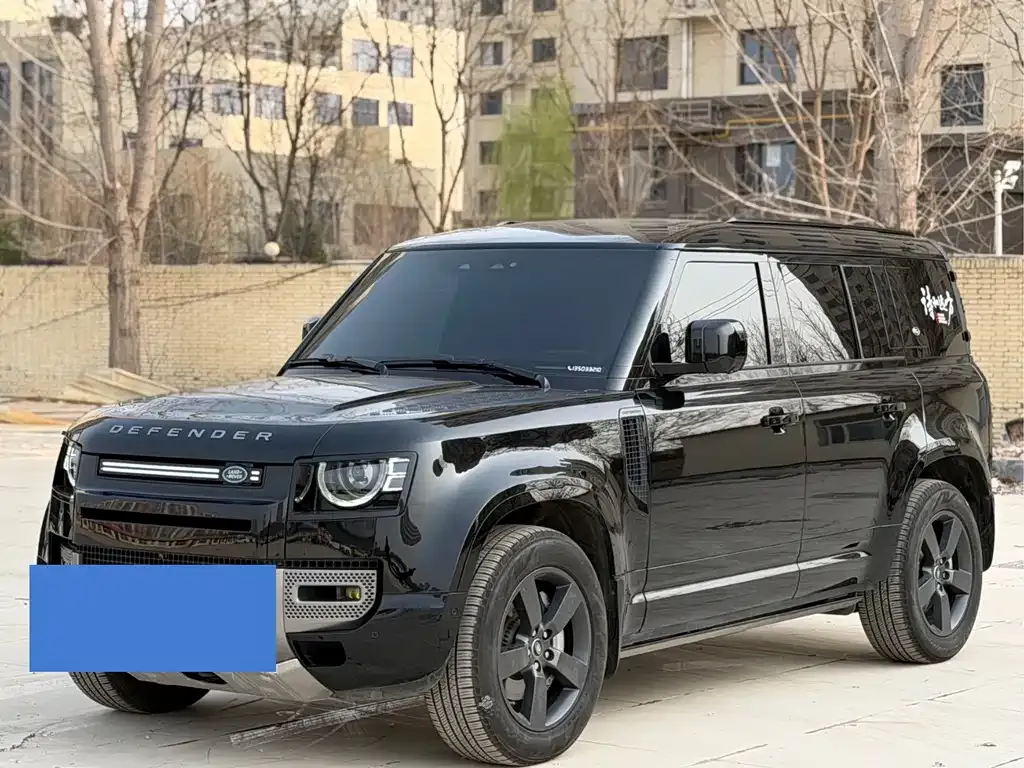 Land Rover Defender — фото 1