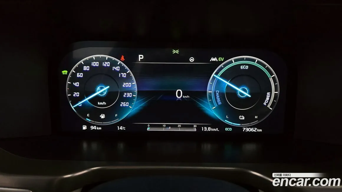 Kia Sorento — фото 10