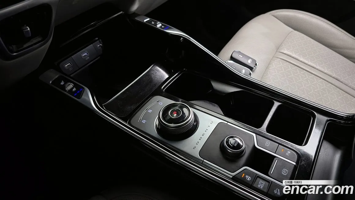 Kia Sorento — фото 3