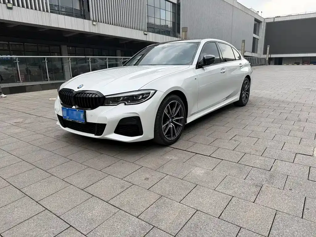BMW 3 Series — фото 1
