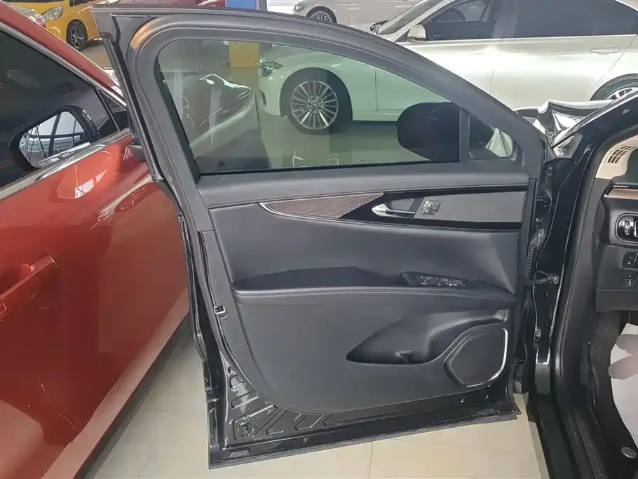 Lincoln Nautilus 2023 из CN, фото 6