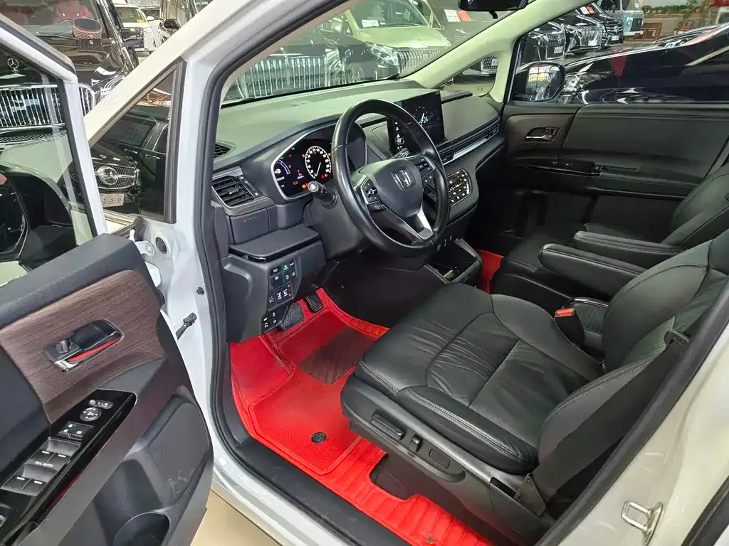 Honda Odyssey 2022 из CN, фото 7