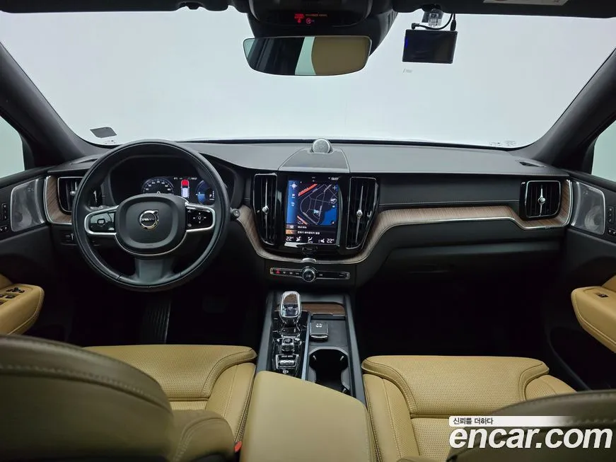 Volvo XC60 2021 из KR, фото 8