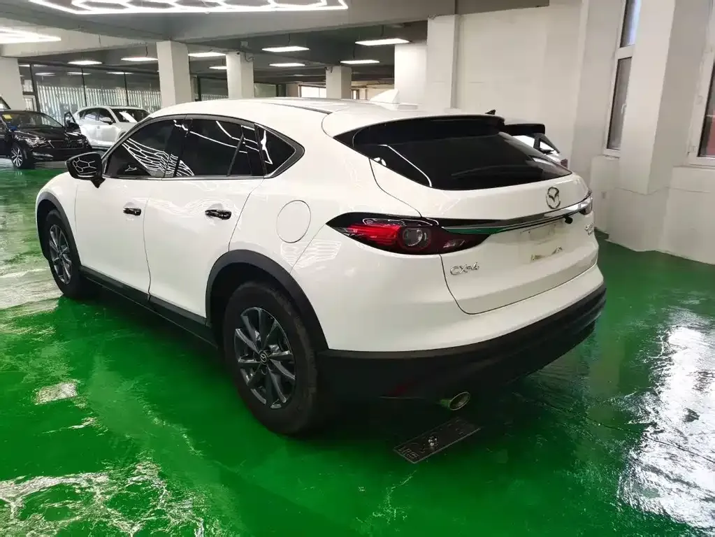Mazda CX-4 — фото 6