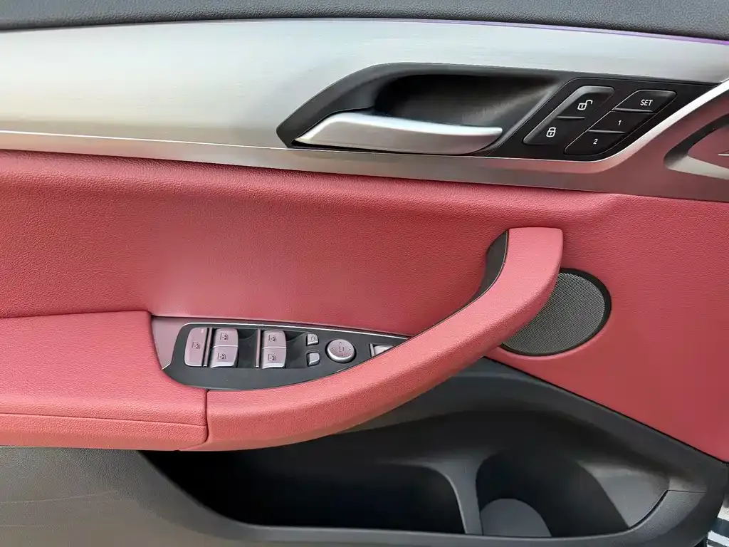 BMW iX3 2023 из CN, фото 3
