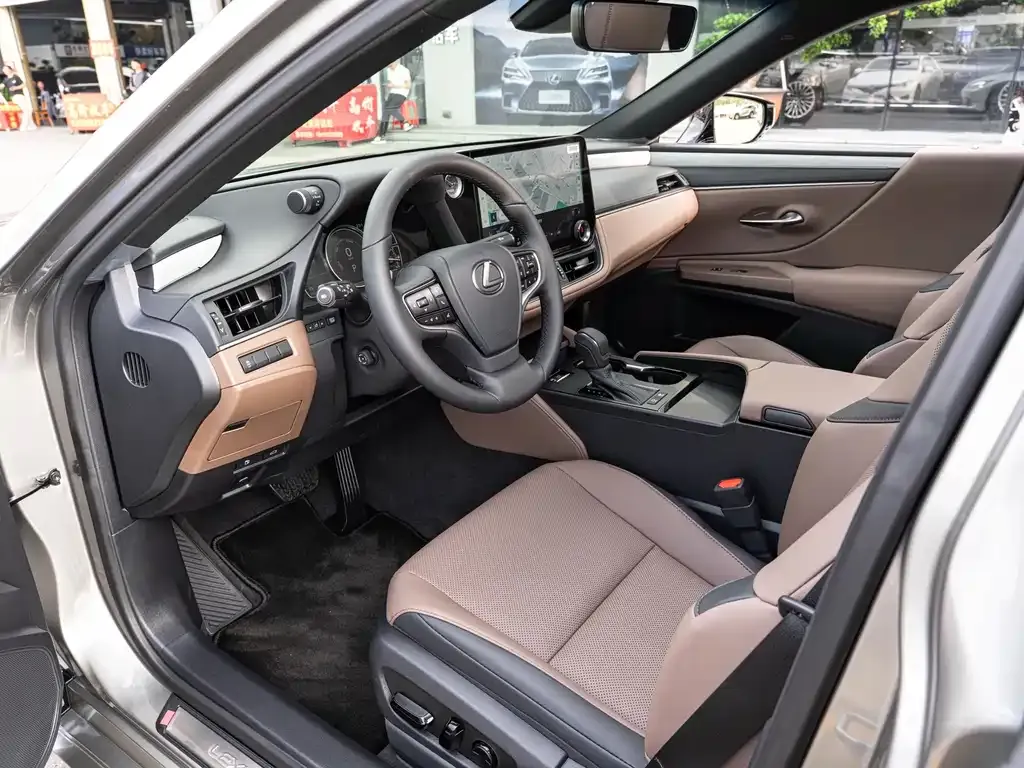 Lexus ES 2025 из CN, фото 8