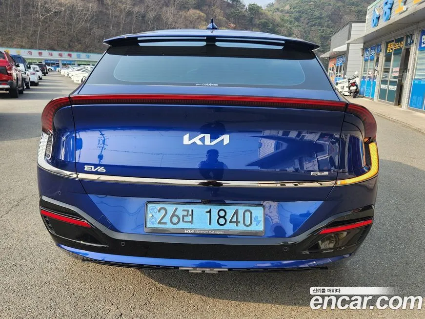 Kia EV6 2022 из KR, фото 10