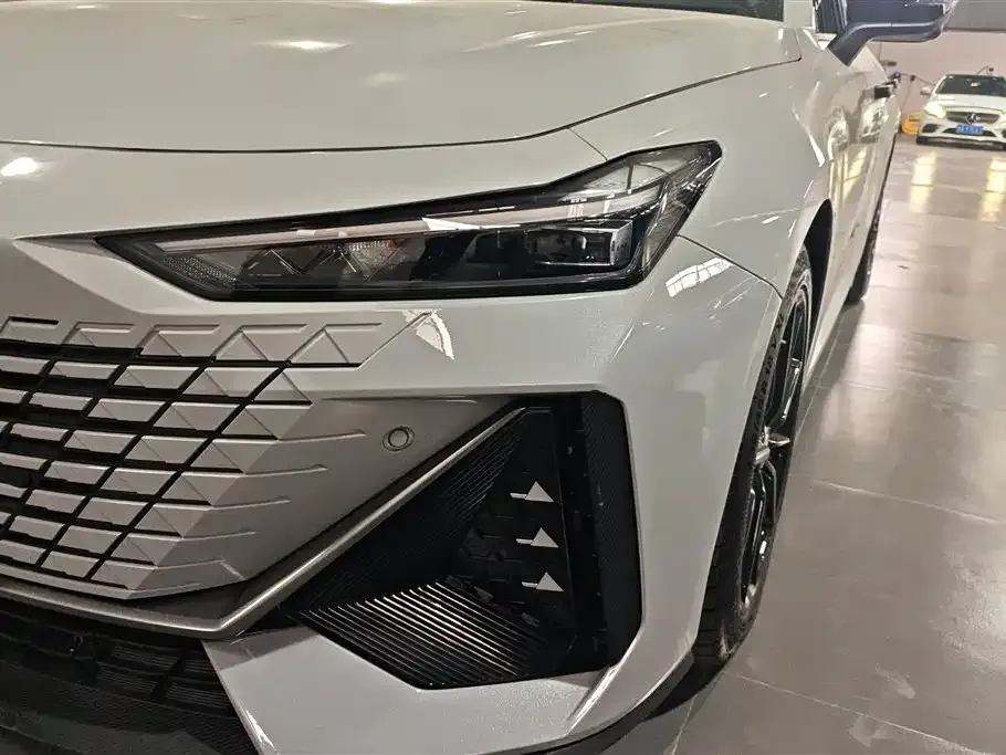 Changan UNI-V 2022 из CN, фото 7