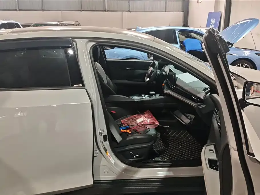 Changan UNI-V 2022 из CN, фото 5