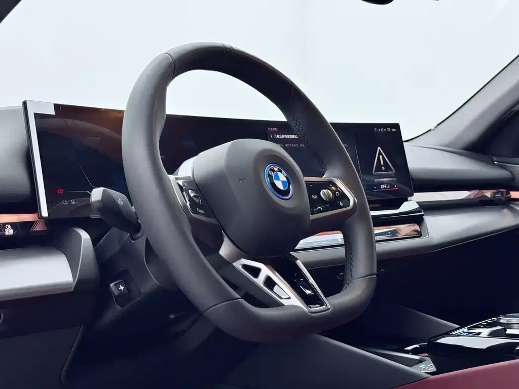 BMW i5 2025 из CN, фото 5