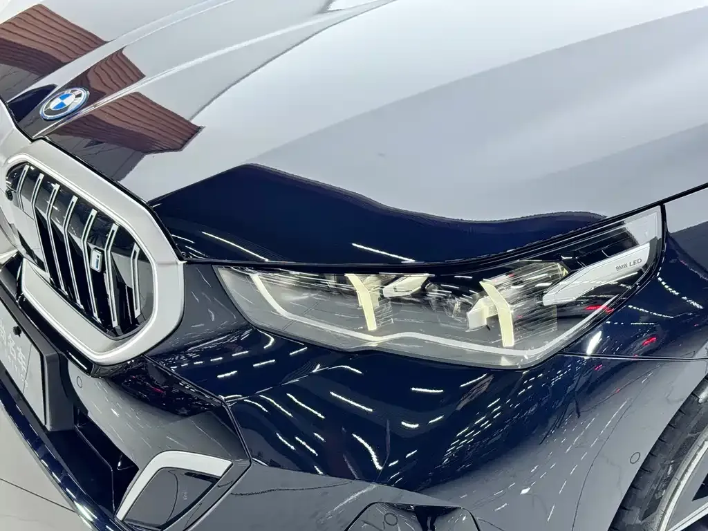 BMW i5 2025 из CN, фото 10