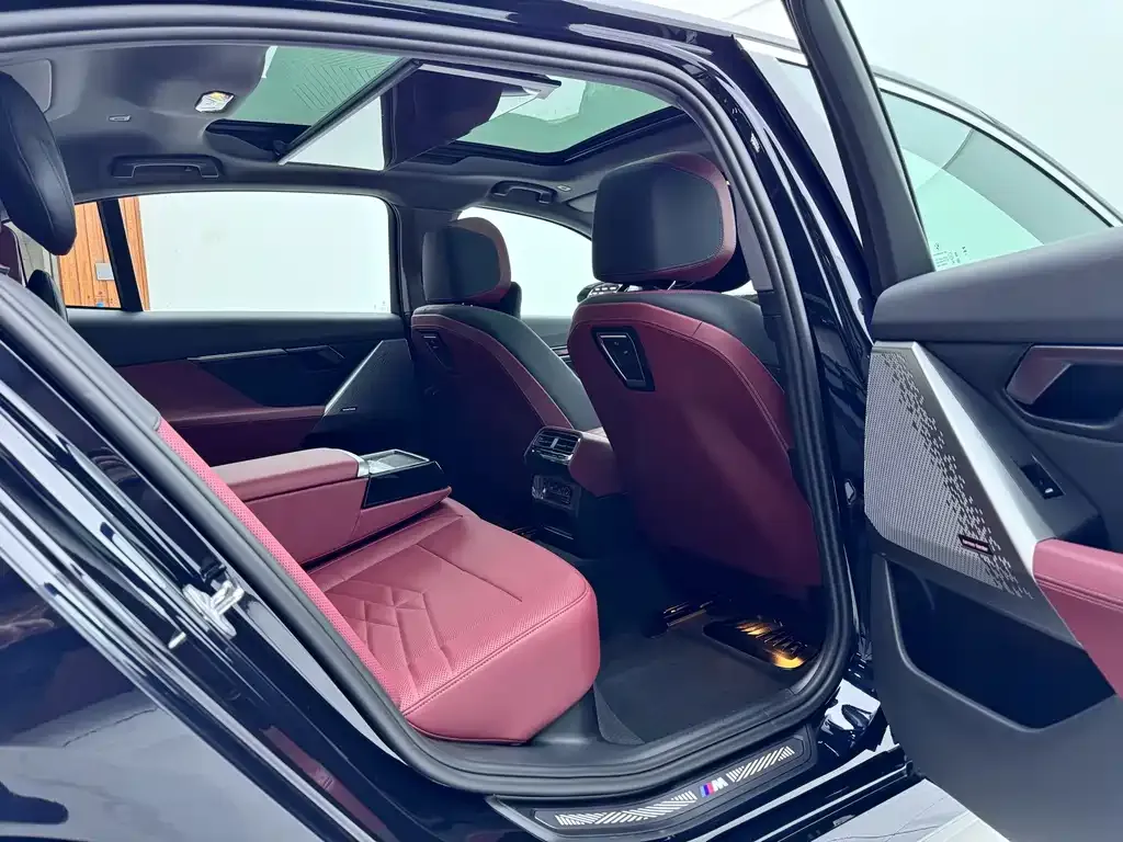BMW i5 2025 из CN, фото 9