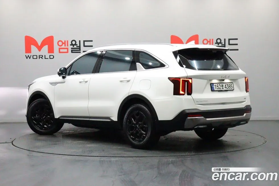 Kia Sorento — фото 4