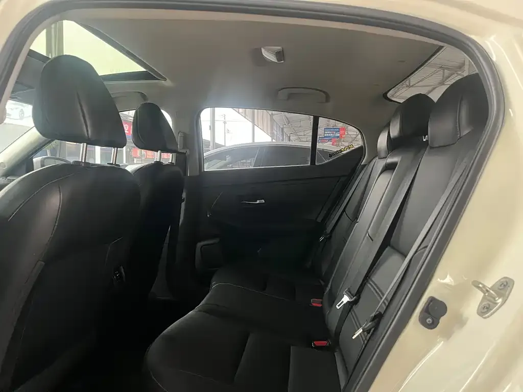 Nissan Sylphy 2022 из CN, фото 3