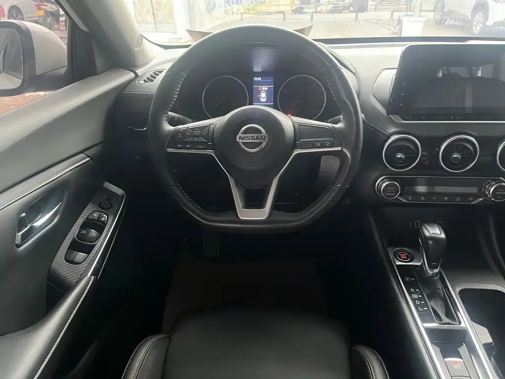 Nissan Sylphy 2022 из CN, фото 5