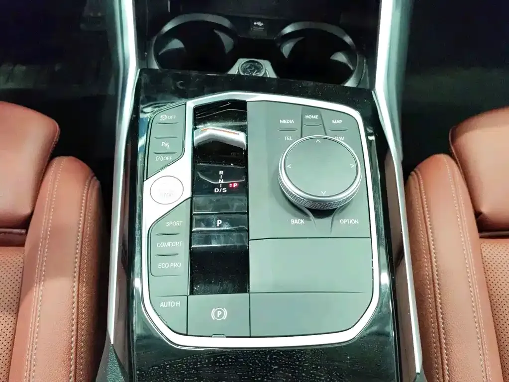 BMW 3 Series 2025 из CN, фото 4