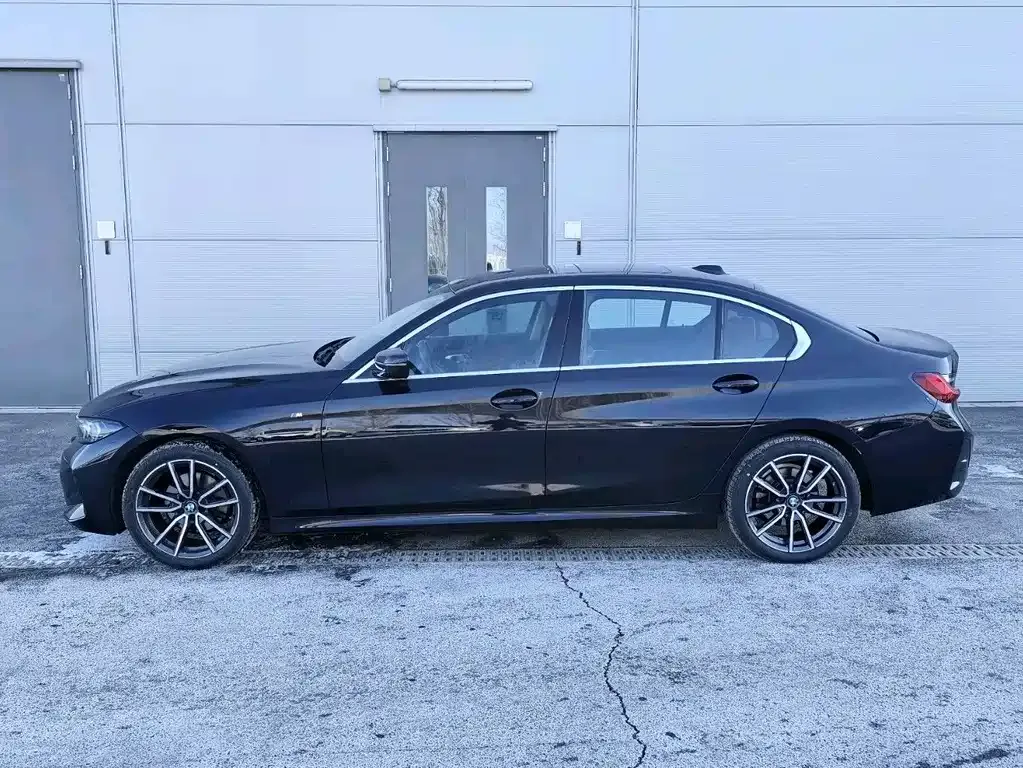 BMW 3 Series 2025 из CN, фото 6