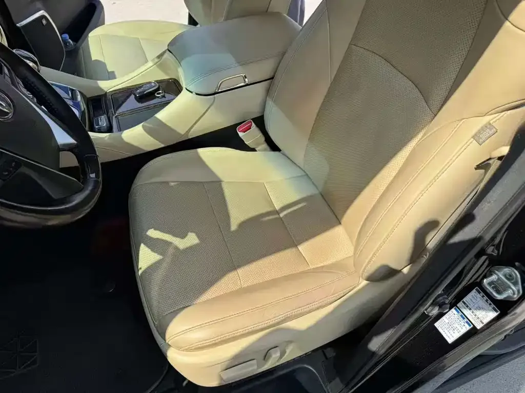 Toyota Alphard 2023 из CN, фото 7